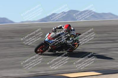 media/Oct-13-2025-Moto Forza (Mon) [[a66d839500]]/3-B Group/Session 2 (Bowl)/